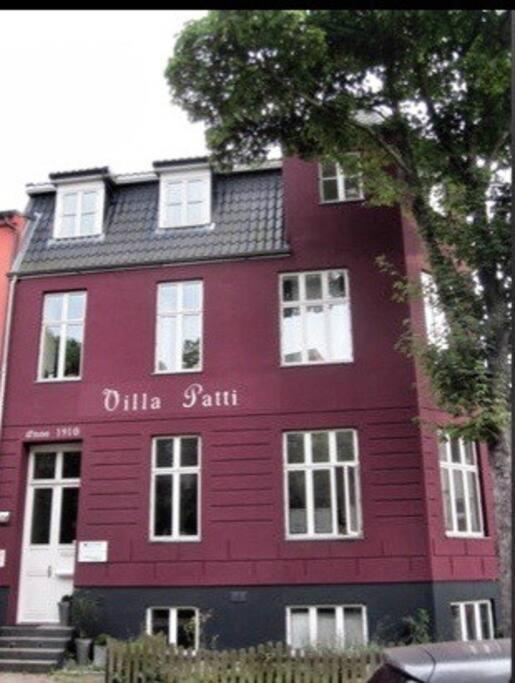 Apartment At Rostock - Pink Exterior foto